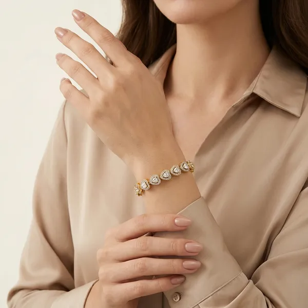 Gold-Plated_Diamond_Studded_Heart-Shaped_Link_Bracelet_For_Women_For_Women