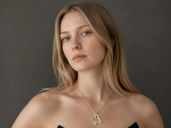 Sterling_Jeweller_18K_Gold_Plated_CZ_Snake_Motif_Box_Chain_Necklace