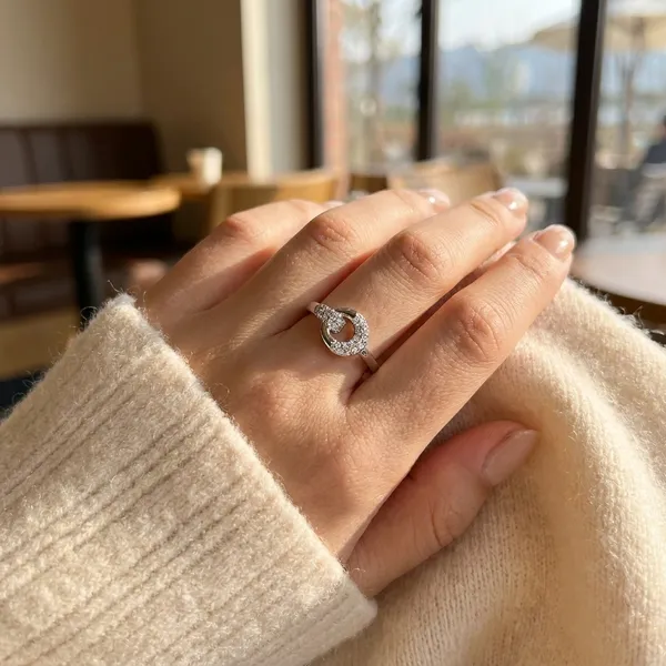 Sparkling_Crescent_Moon_And_Star_Ring_Size_6_For_Women