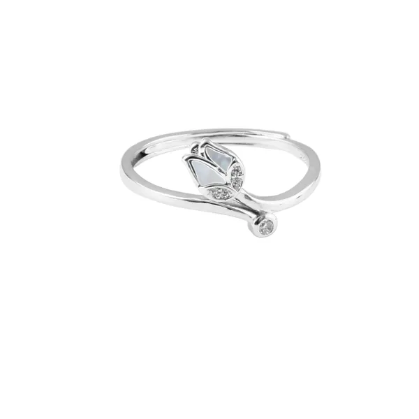 White_Rose_Ring