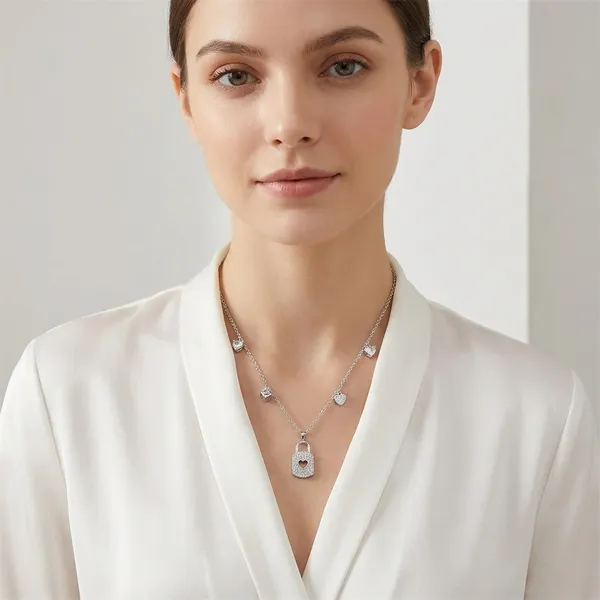 Elegant_Crystal_Pendant_Silver_Chain_Necklace_With_Matching_Earrings_Set_For_Women