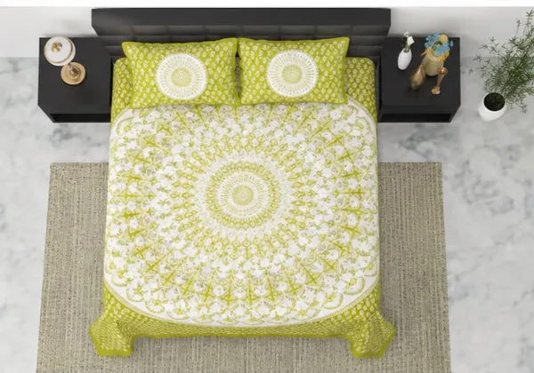 80*90_Inch_Queen_Size,_180_TC,__Premium_Quality_Double_Bed_Bedsheet_With_2_Pillow_Cover(16*24_Inch)