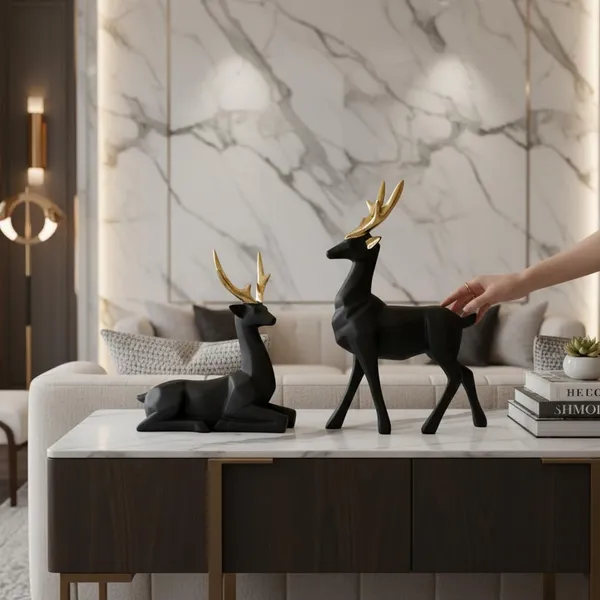 Black_Resin_Home_Figurine