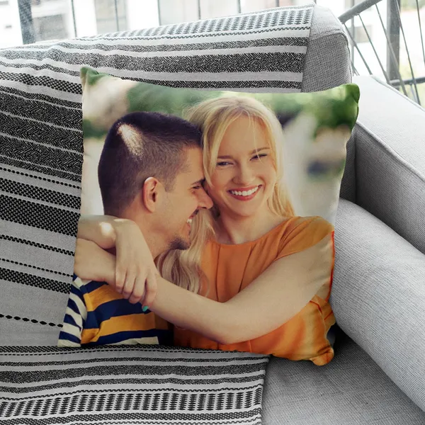 Customized_Custom-Cushions