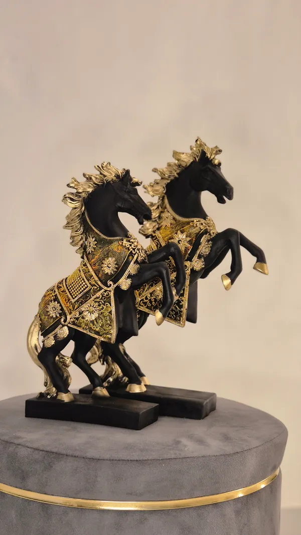 Gold_Brass/Resin_Home_Figurine