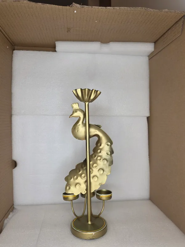 Peacock_Tealight_Candle_Holder