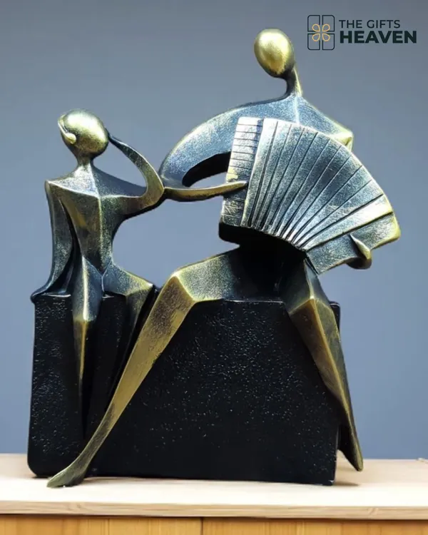 Gold_Resin_Home_Figurine