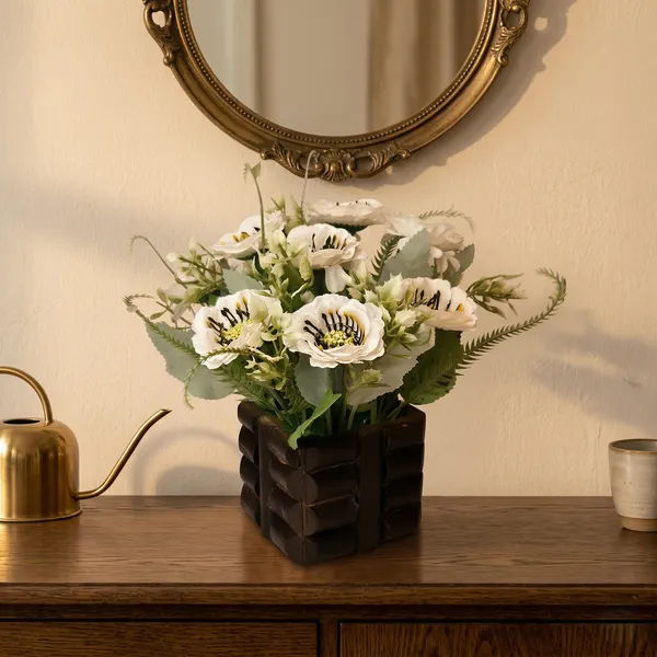 White_Wood_Home_Flower_Pot