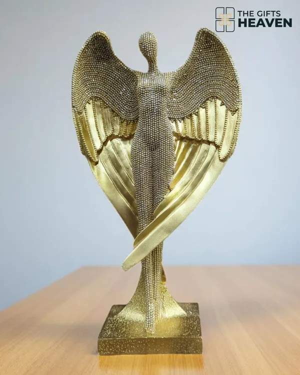 Gold_Resin_Home_Figurine