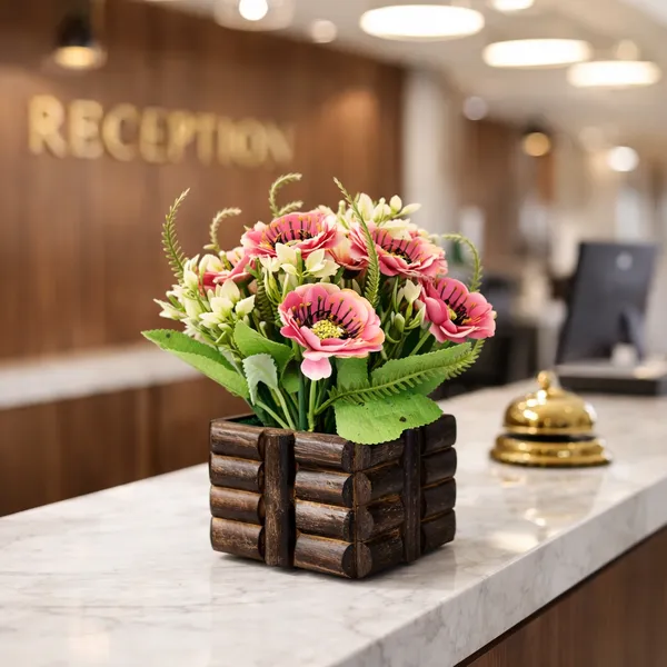 Wodden_Flower_Pot_Dark_pink