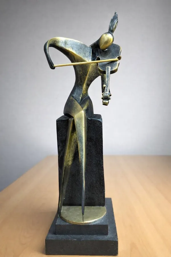 Multi_Resin_Home_Figurine