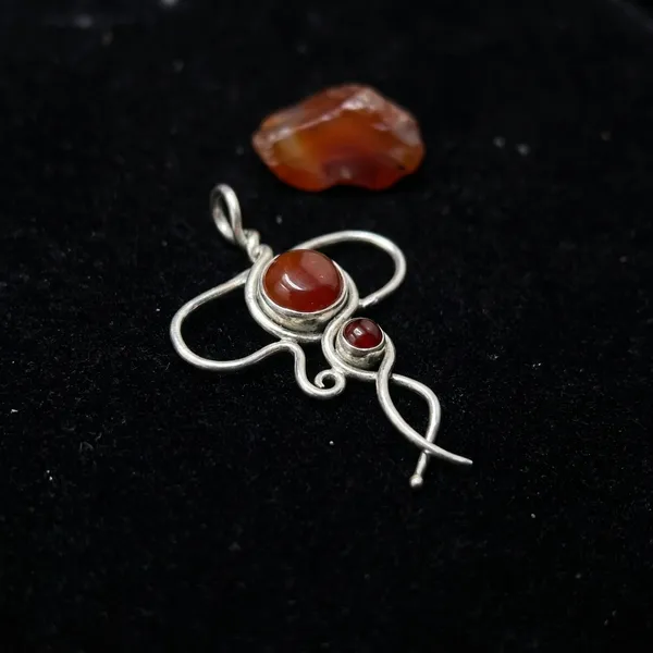 Red_Onyx_Wire_Sculpture_Dual_Stone_925_Sterling_Silver_Pendant