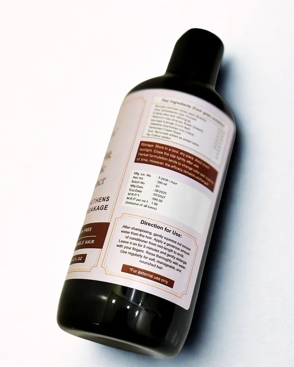 Vanyam_Ayurvedic_Conditioner_Frizz_Free_Smoothness_Deep_Hydration_300_Ml
