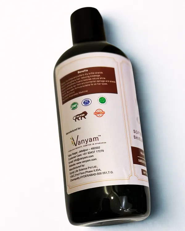 Vanyam_Ayurvedic_Conditioner_Frizz_Free_Smoothness_Deep_Hydration_300_Ml