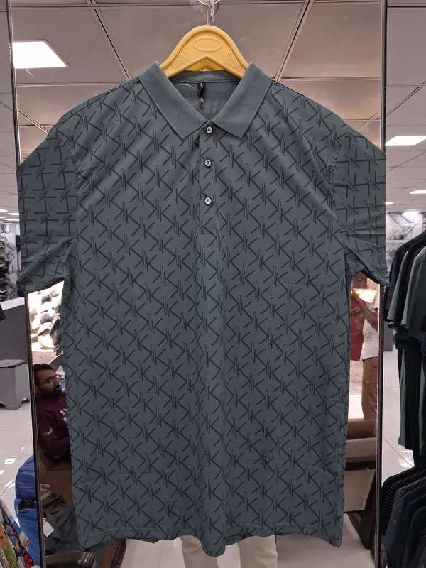 Grey_Imported_Lycra_Solid_Polo_T-Shirt_For_Men