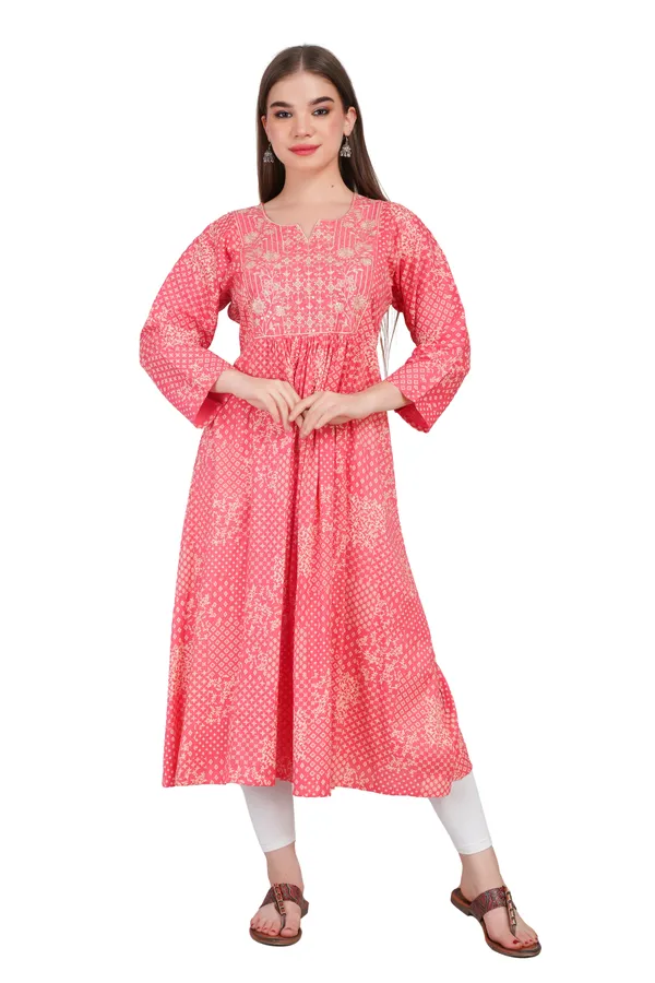 Gajari_Women_Rayon_Kurti_Elegant_Party_And_Festive_Wear