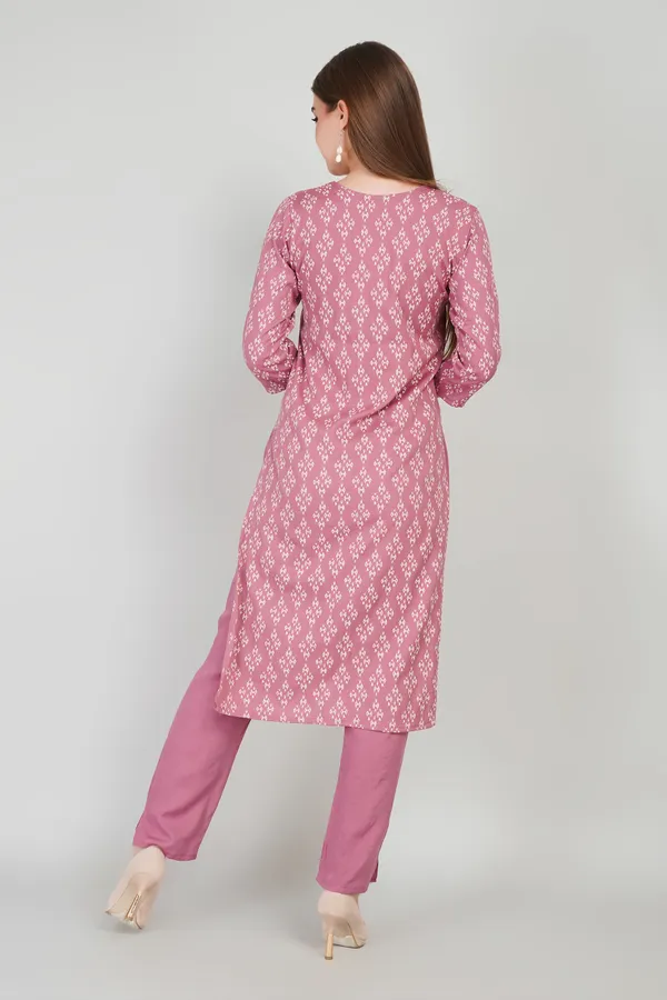 Women_Rayon_Kurta_And_Trouser_With_Dupatta_Set_Elegant_Party_And_Festive_Wear