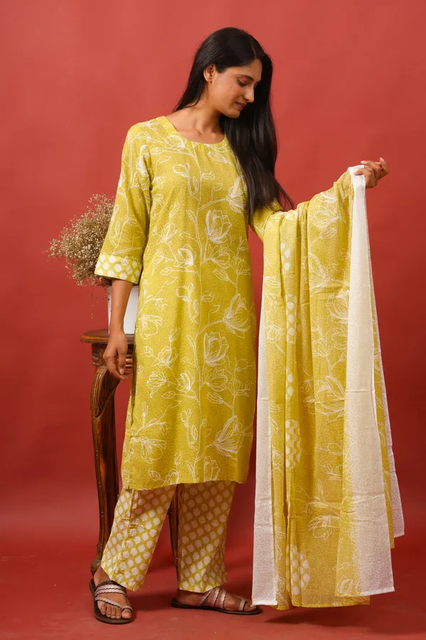 Women_Cotton_Kurta_And_Trouser_With_Dupatta_Set_Elegant_Party_And_Festive_Wear_For_Women
