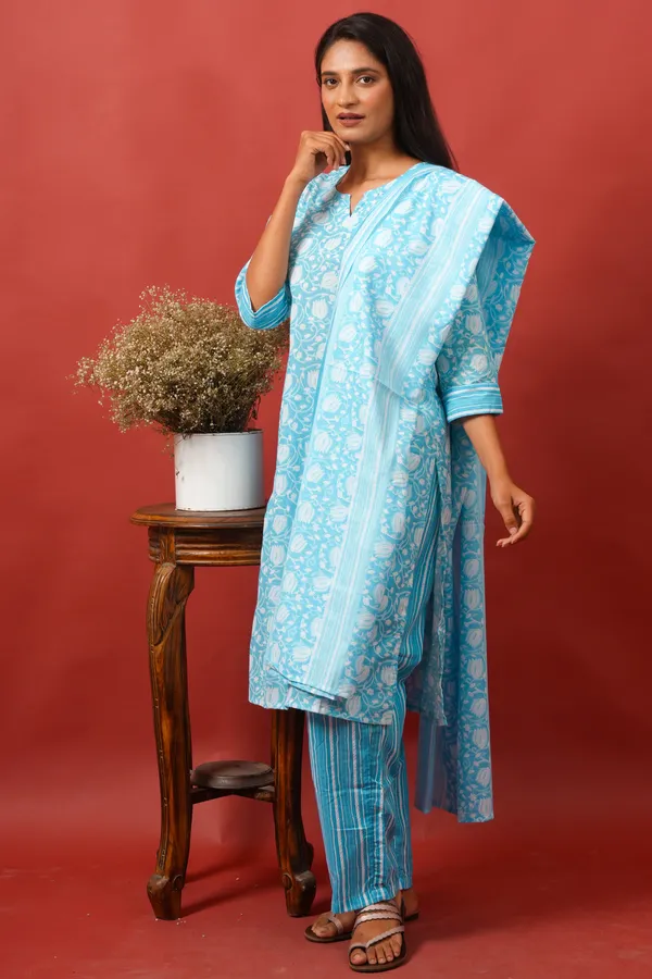 Women_Cotton_Kurta_And_Trouser_With_Dupatta_Set_Elegant_Party_And_Festive_Wear_For_Women