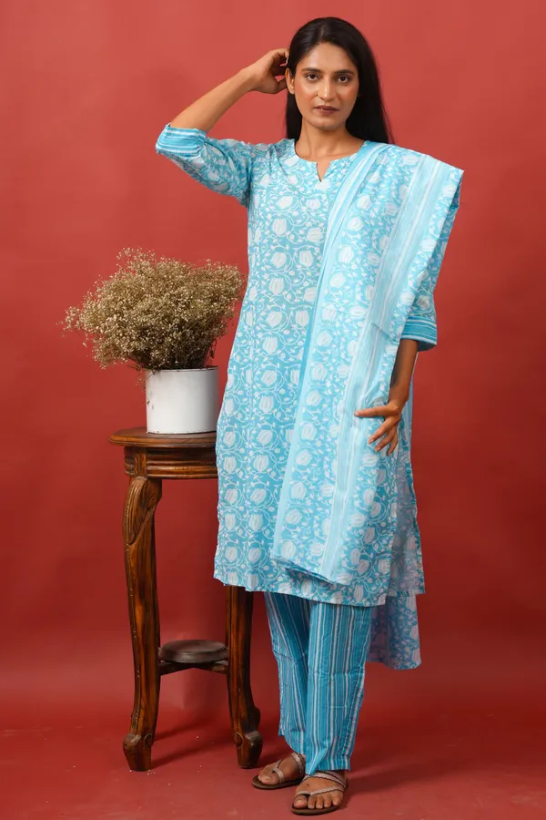 Women_Cotton_Kurta_And_Trouser_With_Dupatta_Set_Elegant_Party_And_Festive_Wear_For_Women