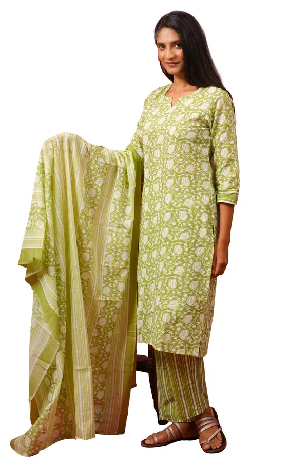 Women_Cotton_Kurta_And_Trouser_With_Dupatta_Set_Elegant_Party_And_Festive_Wear_For_Women