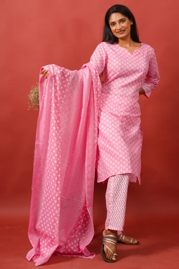 Women_Cotton_Kurta_And_Trouser_With_Dupatta_Set_Elegant_Party_And_Festive_Wear_For_Women