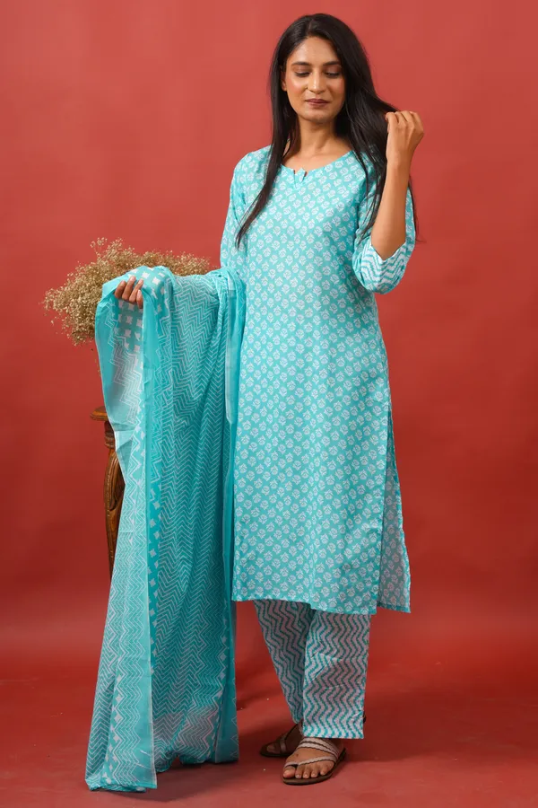 Women_Cotton_Kurta_And_Trouser_With_Dupatta_Set_Elegant_Party_And_Festive_Wear_For_Women
