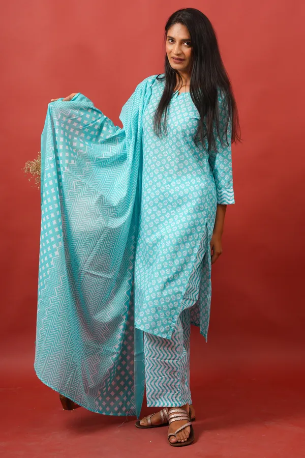 Women_Cotton_Kurta_And_Trouser_With_Dupatta_Set_Elegant_Party_And_Festive_Wear_For_Women