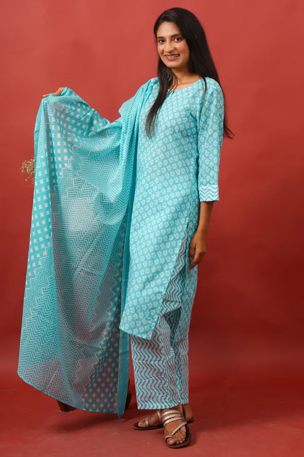 Women_Cotton_Kurta_And_Trouser_With_Dupatta_Set_Elegant_Party_And_Festive_Wear_For_Women