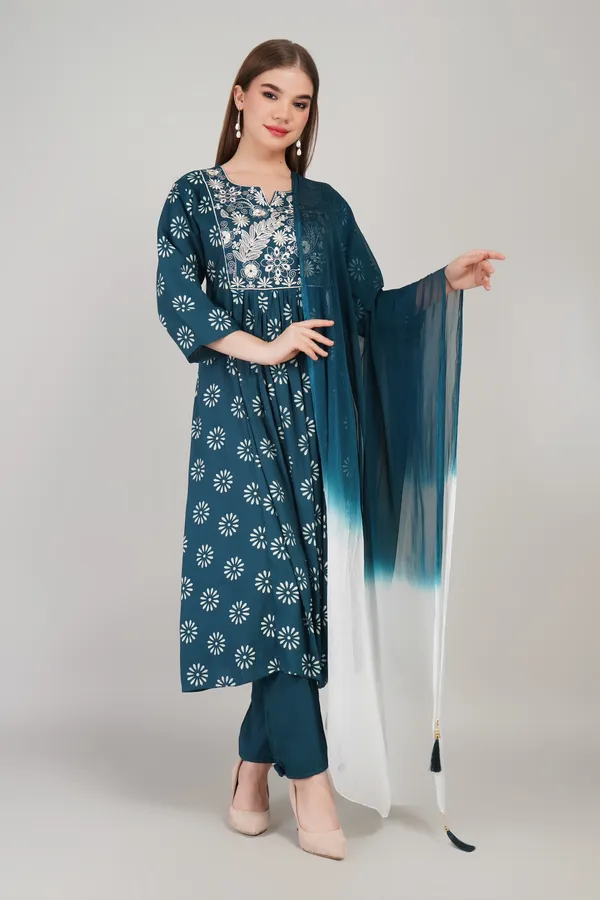 Women_Cotton_Kurta_And_Trouser_With_Dupatta_Set_Elegant_Party_And_Festive_Wear