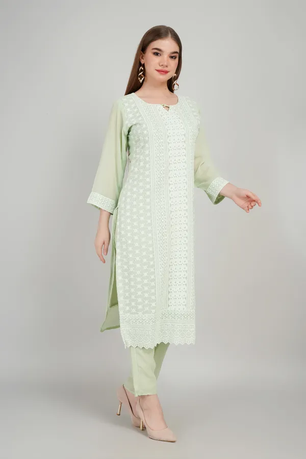 Women_Georgette_Kurta_And_Trouser_With_Dupatta_Set_Elegant_Party_And_Festive_Wear
