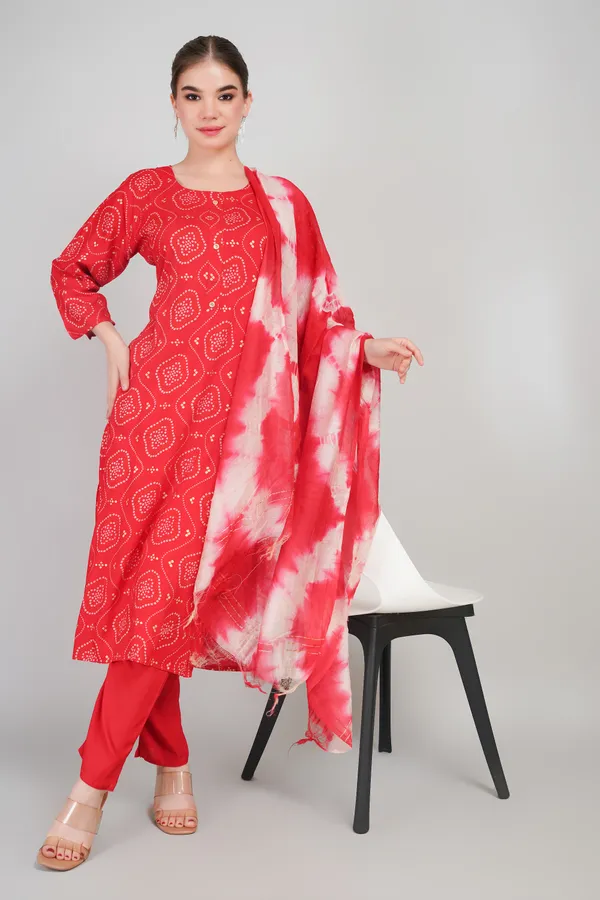 Women_Rayon_Kurta_And_Trouser_With_Dupatta_Set_Elegant_Party_And_Festive_Wear