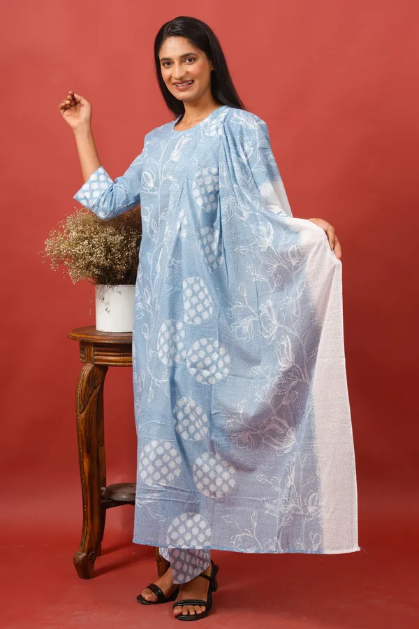 Women_Cotton_Kurta_And_Trouser_With_Dupatta_Set_Elegant_Party_And_Festive_Wear_For_Women