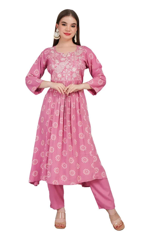 Women_Cotton_Kurta_And_Trouser_With_Dupatta_Set_Elegant_Party_And_Festive_Wear