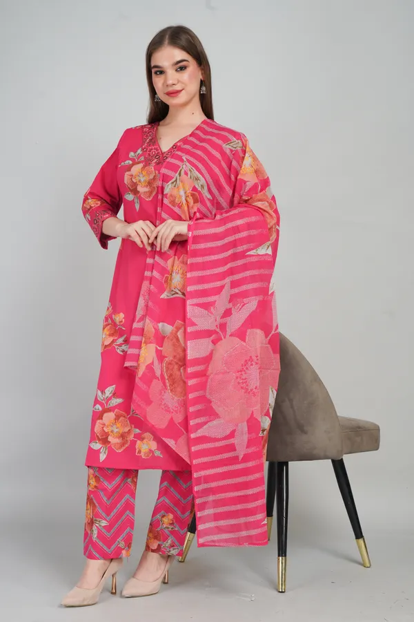 Women_Cotton_Kurta_And_Trouser_With_Dupatta_Set_Elegant_Party_And_Festive_Wear