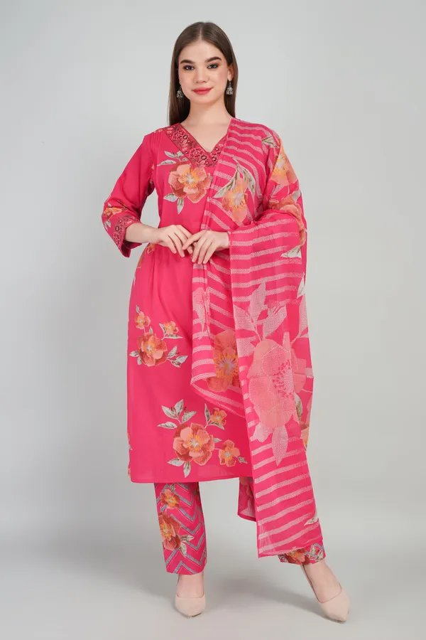 Women_Cotton_Kurta_And_Trouser_With_Dupatta_Set_Elegant_Party_And_Festive_Wear