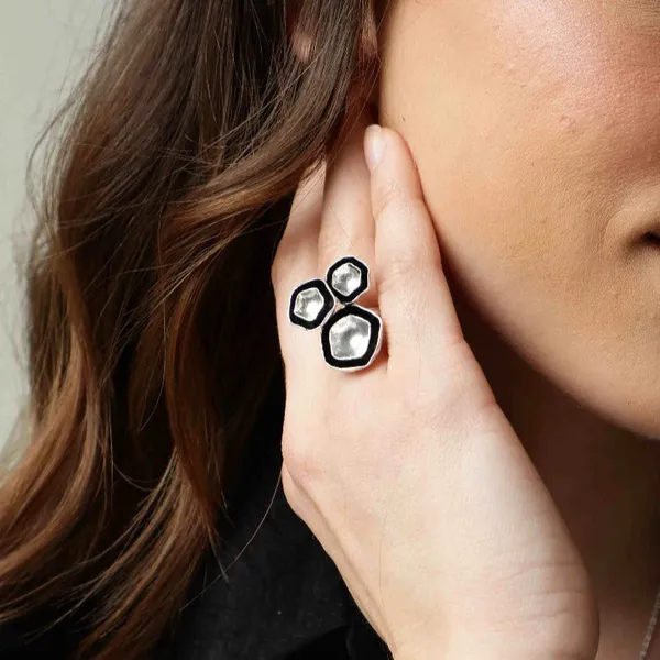 Premium_And_Fancy_Design_Brass_Illusion_Ring_Black
