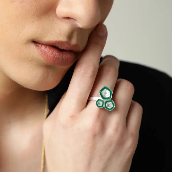 Premium_And_Fancy_Design_Brass_Illusion_Ring_Green