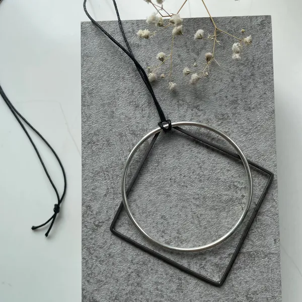Premium_And_Fancy_Design_Brass_Squircle_Necklace_Grey
