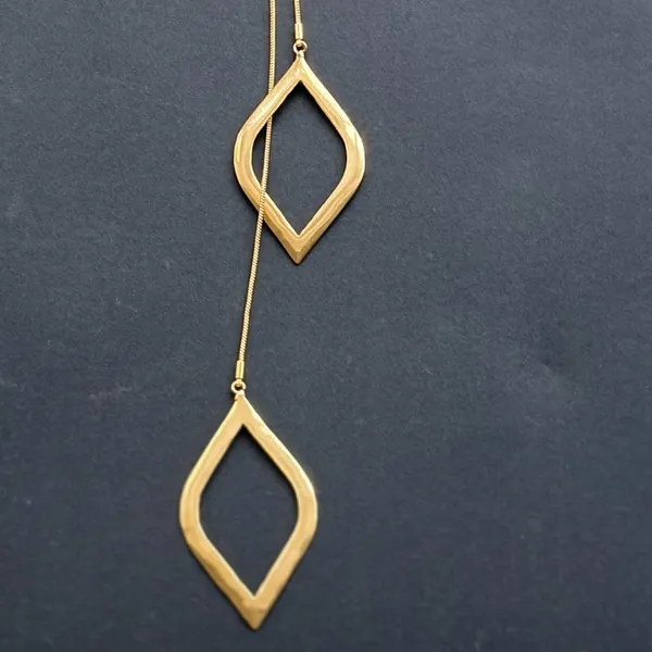 Premium_And_Fancy_Design_Brass_Leaf_In_Leaf_Necklace