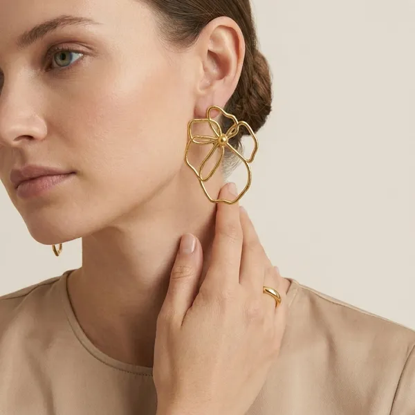 Premium_And_Fancy_Design_Brass_Poppy_Earring_Gold