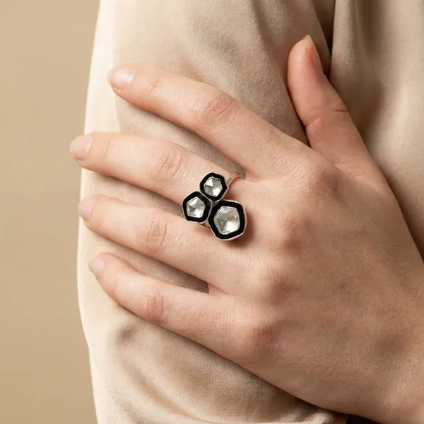 Premium_And_Fancy_Design_Brass_Illusion_Ring_Black