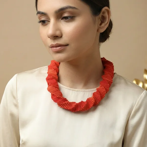 Premium_And_Fancy_Design_Brass_Thread_Necklace_Red