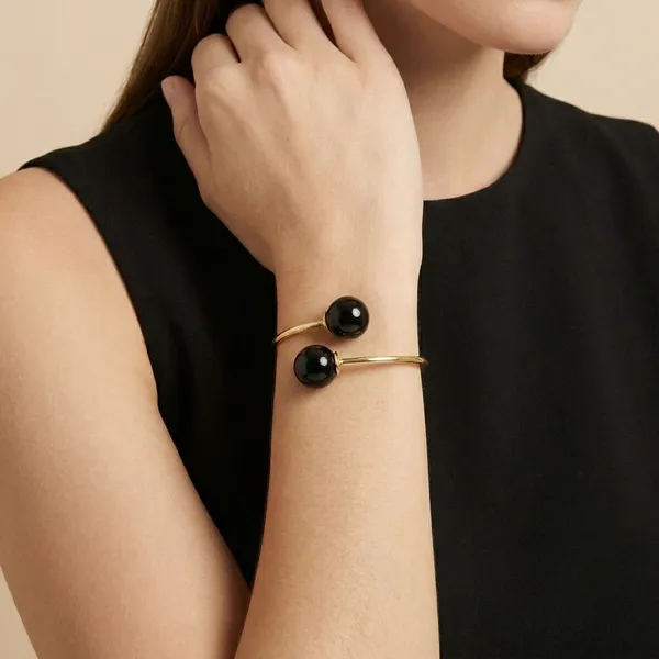 Premium_And_Fancy_Design_Brass_Endless_Bracelet_Black