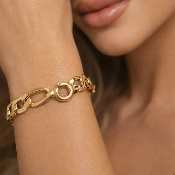 Premium_And_Fancy_Design_Brass_Oval_Gold_Bracelet