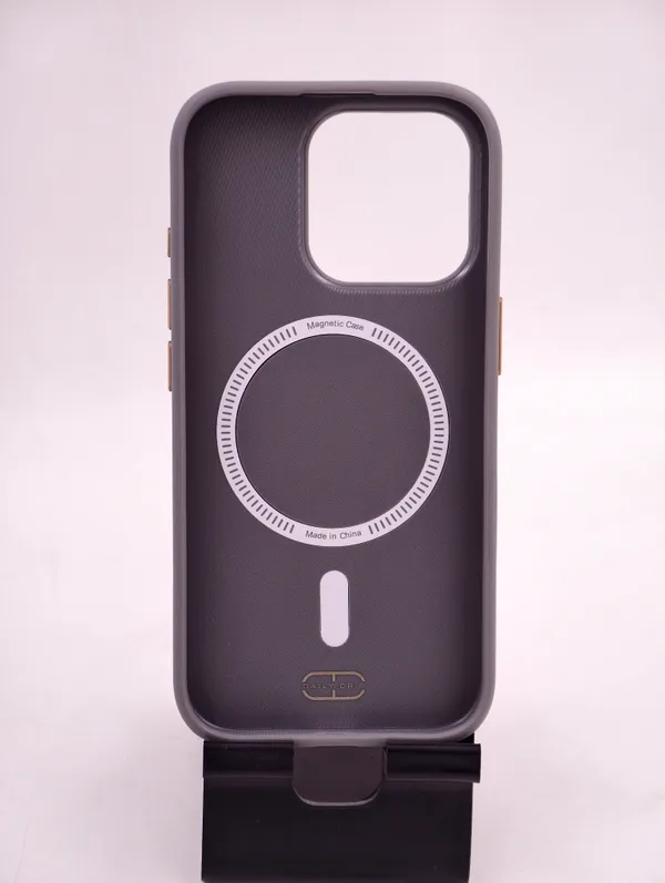 White_Tpu_Textured_Mobile_Back_Cover_Adjustable_Stand_iPhone_16__Pro_Max