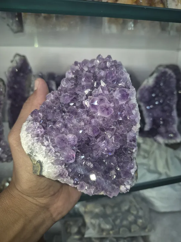 Natural_Amethyst_Crystal_Cluster_Deep_Purple_Geode_Stone_Powerful_Healing,_Protection_And_Energy_Purifier