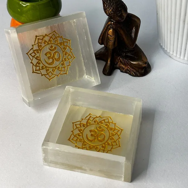 Selenite_Charging_Box_Cleanse,_Recharge_And_Amplify_Your_Crystals_Instantly