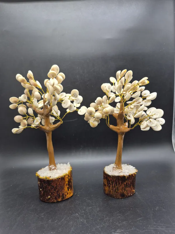 Gomti_Chakra_Tree_Golden_Branch_Wooden_Base_300_Beads