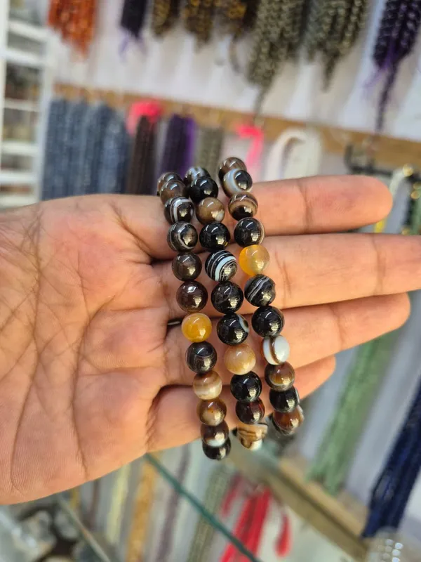 Natural_Black_Sulemani_Hakik_Agate_Bracelet_Protection,_Strength_And_Negative_Energy_Shield